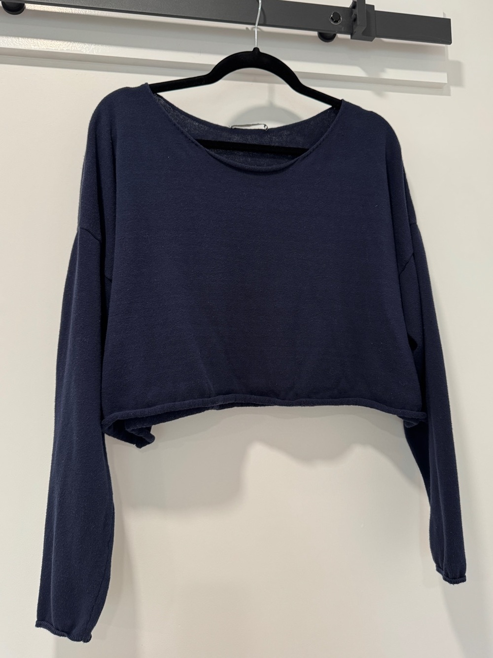 Brandy Melville Cropped Sweater